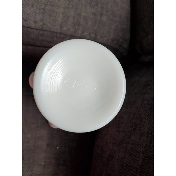 Fenton Hobnail Milk Glass Swung Ruffle Vase Crimped White Bouquet USA Vintage - Picture 6 of 9